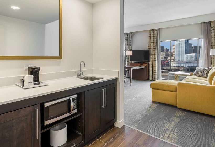 בית מלון כפרי Hampton Inn & Suites Newport/cincinnati