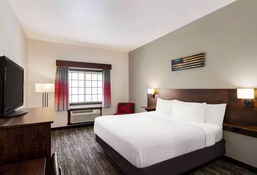 호텔 Ramada By Wyndham Richland Center