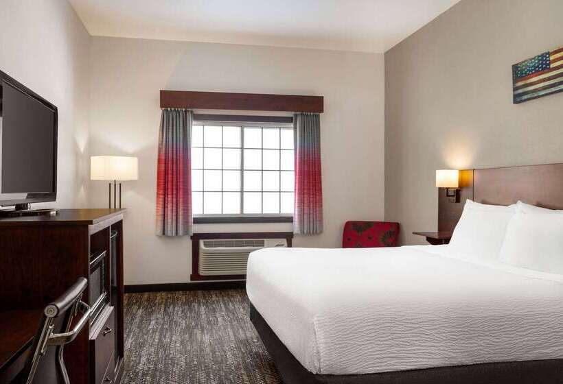 בית מלון כפרי Ramada By Wyndham Richland Center