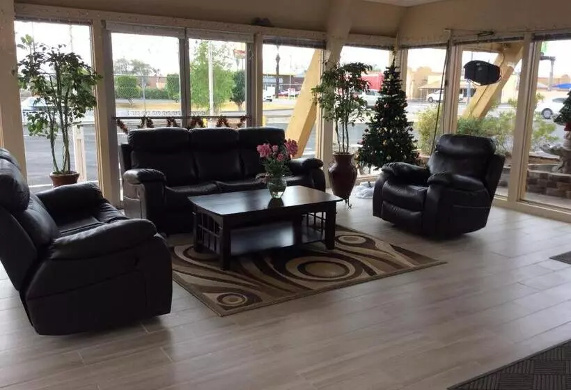 هتل Torch Lite Lodge