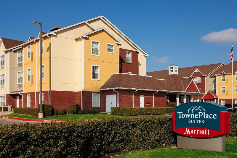 هتل Towneplace Suites Fort Worth Southwest Tcu Area