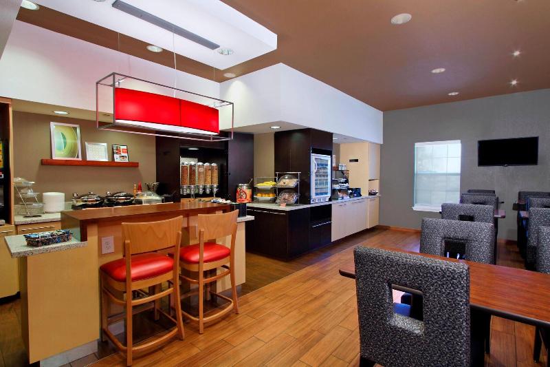 هتل Towneplace Suites Fort Worth Southwest Tcu Area