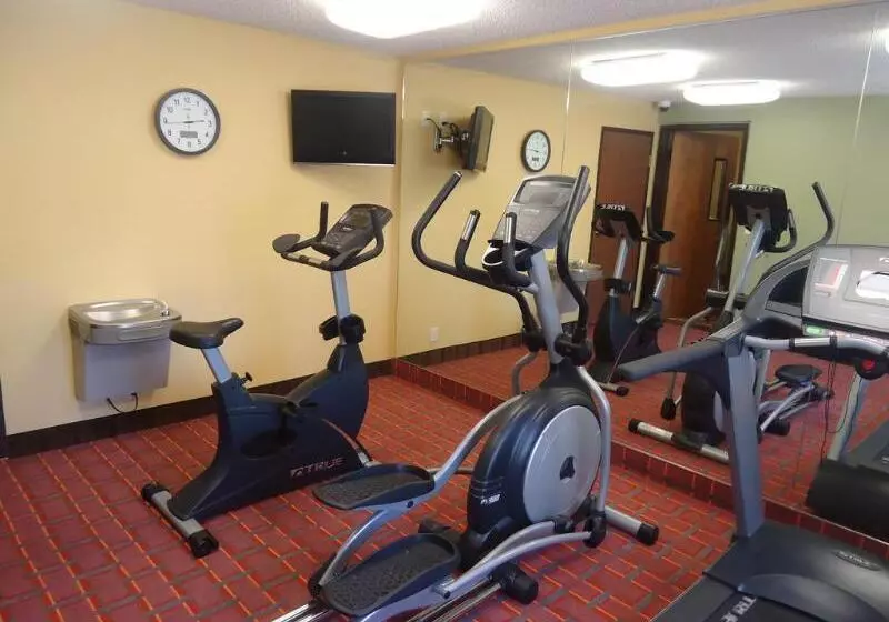 Townhouse Extended Stay Hotel Downtown