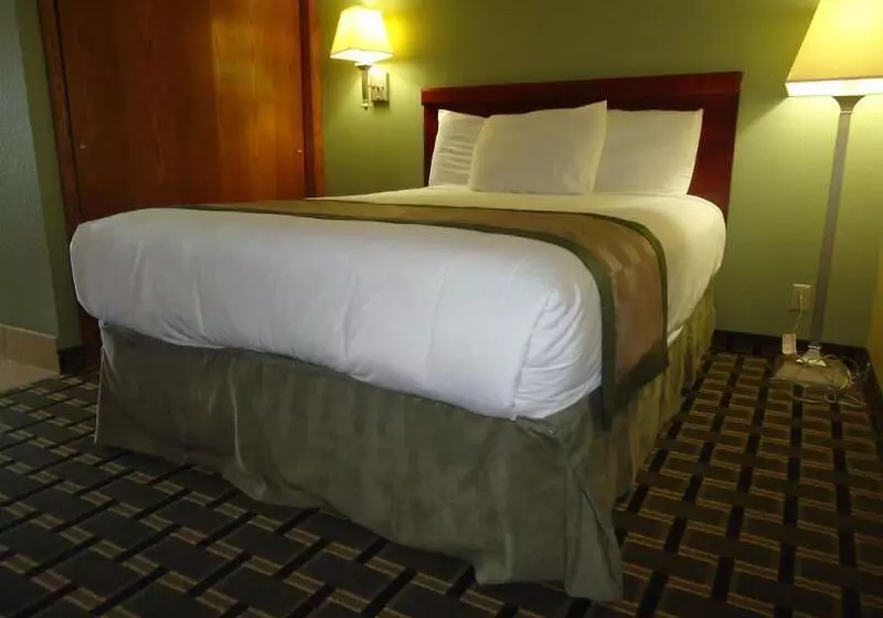 Townhouse Extended Stay Hotel Downtown