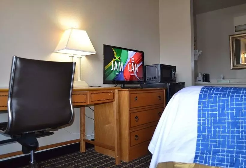 Отель Travelodge Sea Tac Airport North