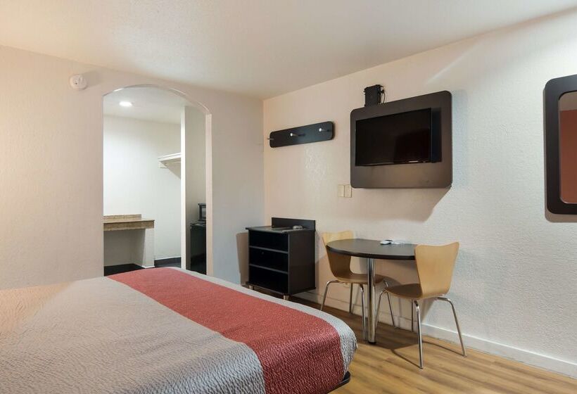 Motel 6fort Worth, Tx  Seminary