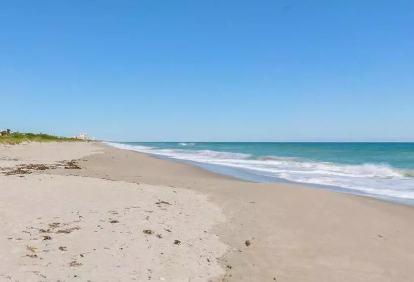 Tuckaway Shores Resort