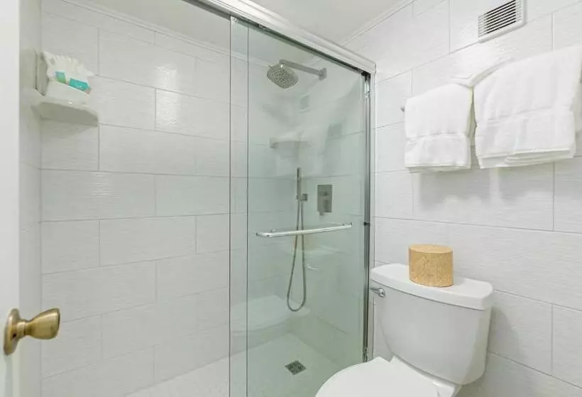 Tuckaway Shores Resort