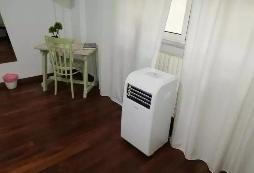 پانسیون De Rossi Holiday