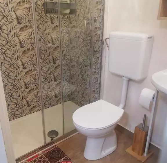 پانسیون De Rossi Holiday