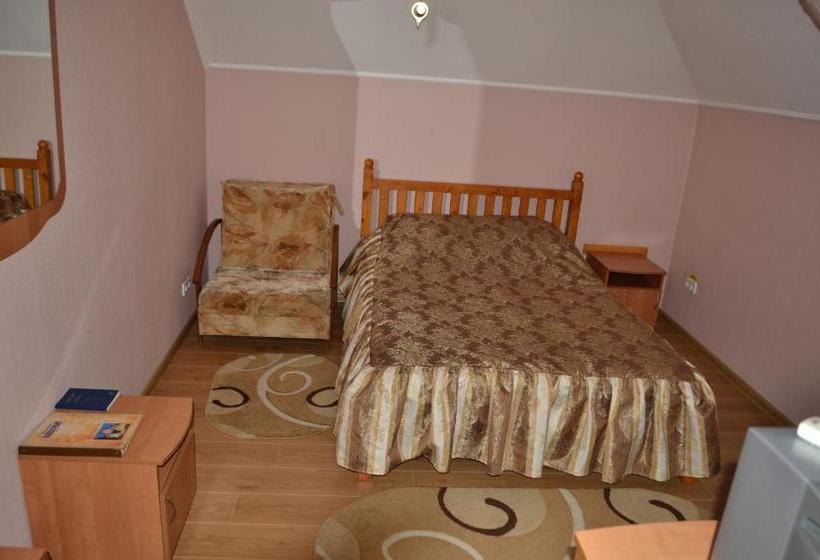 ユースホステル Piligrim 3