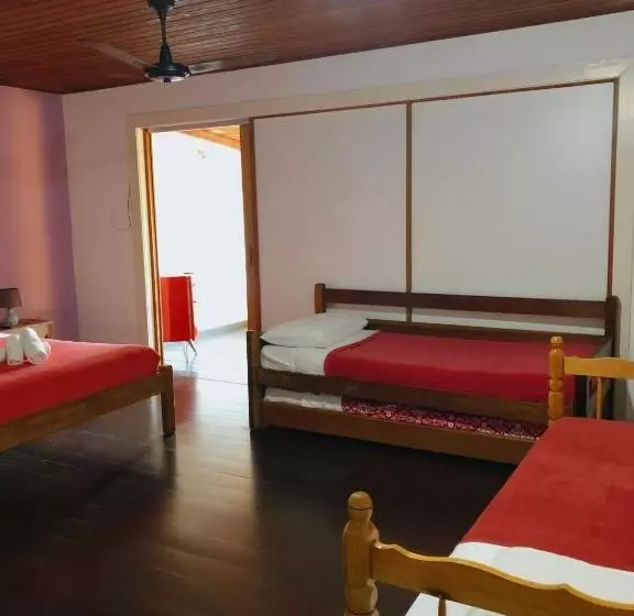 ベッドアンドブレックファースト Anexo Aldeia Buzios