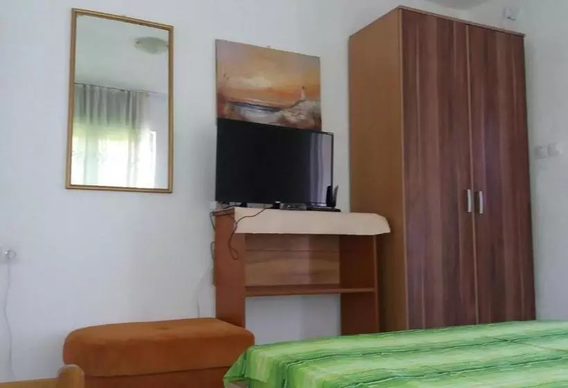 Majatalo Rooms Sijak