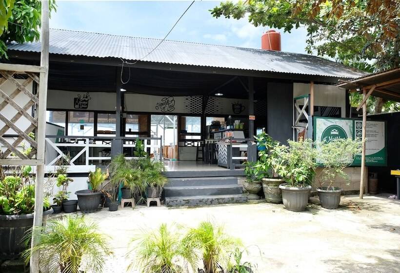 旅馆 Guest House D'makmoer By Oyo Rooms