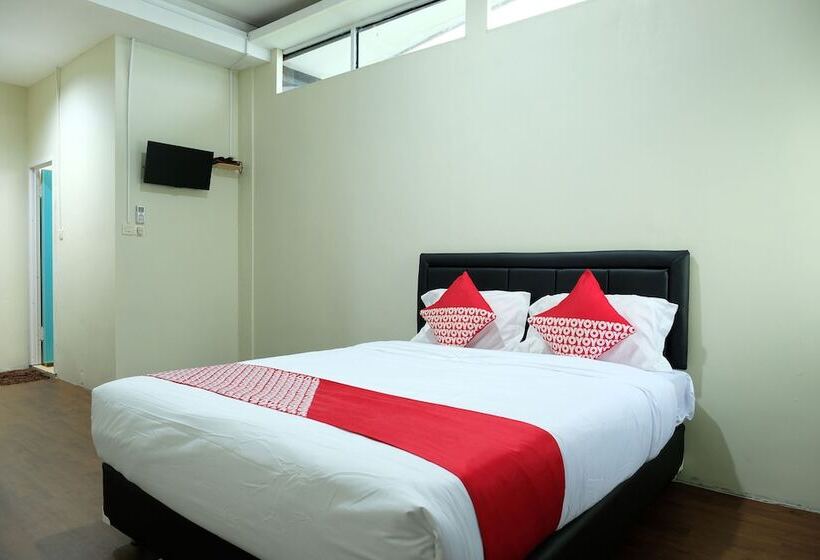 فندق صغير Guest House D'makmoer By Oyo Rooms