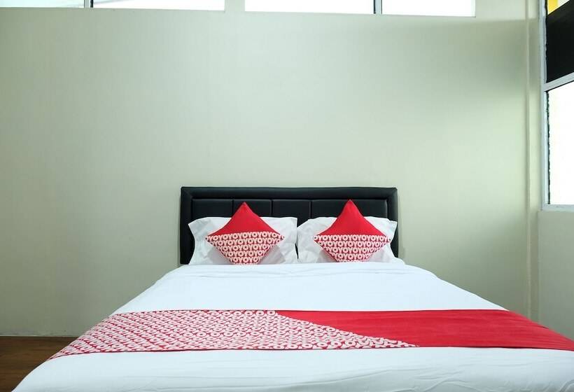 旅馆 Guest House D'makmoer By Oyo Rooms