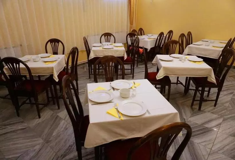 ベッドアンドブレックファースト Anna Panzió & Wellness Siófok