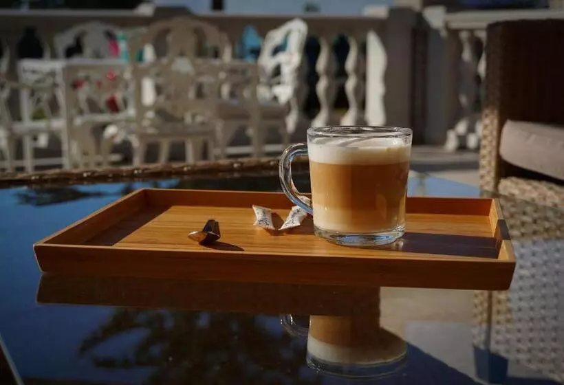 ベッドアンドブレックファースト Anna Panzió & Wellness Siófok