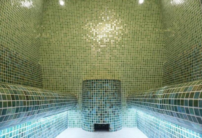 تختخواب و صبحانه Anna Panzió & Wellness Siófok