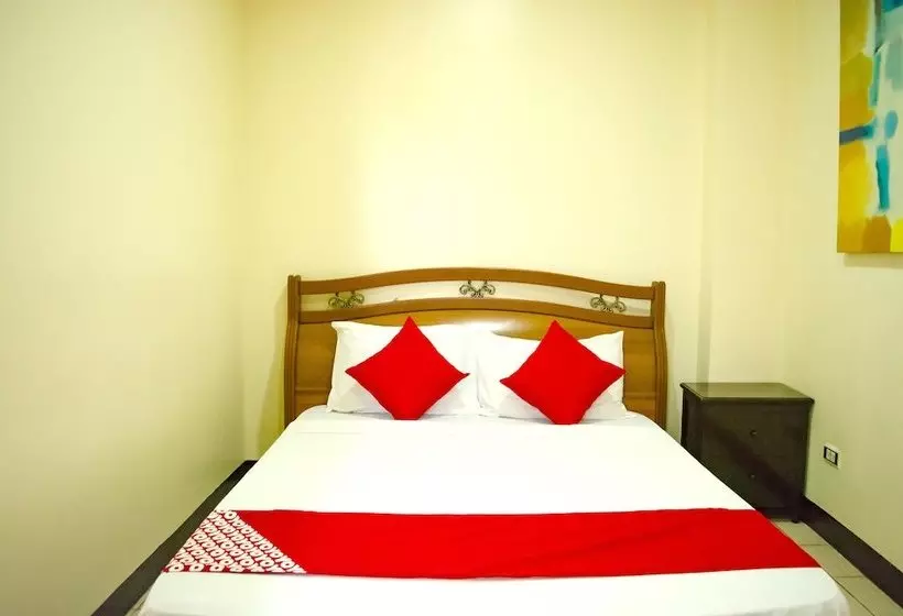 ホテル 153 Executive Suites By Oyo Rooms