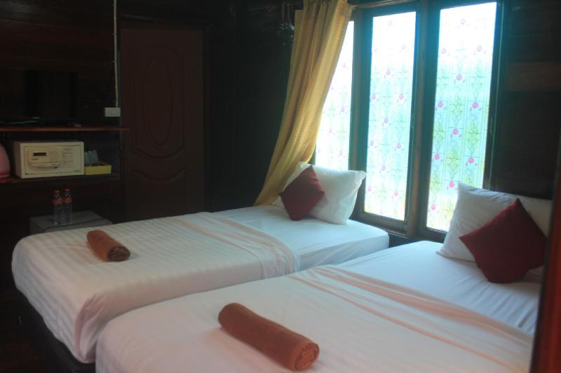 Отель Seahorse 2