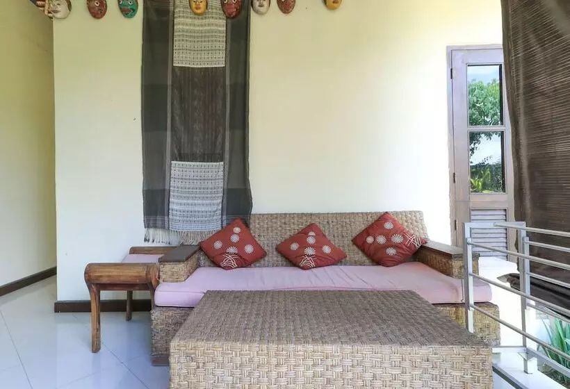 ホテル Ubud Chez Nyoman