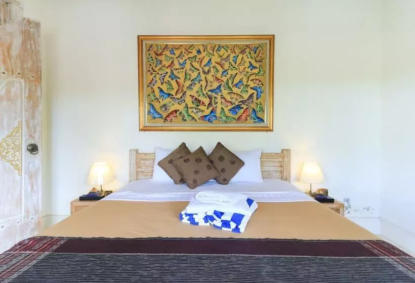 ホテル Ubud Chez Nyoman