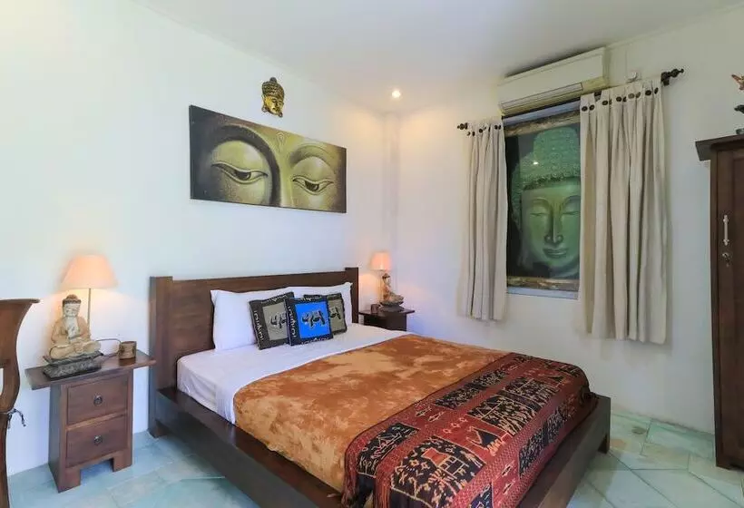 ホテル Ubud Chez Nyoman