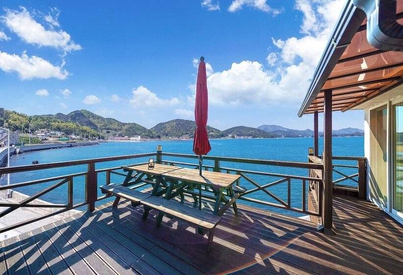 Namhae Mohito Pension