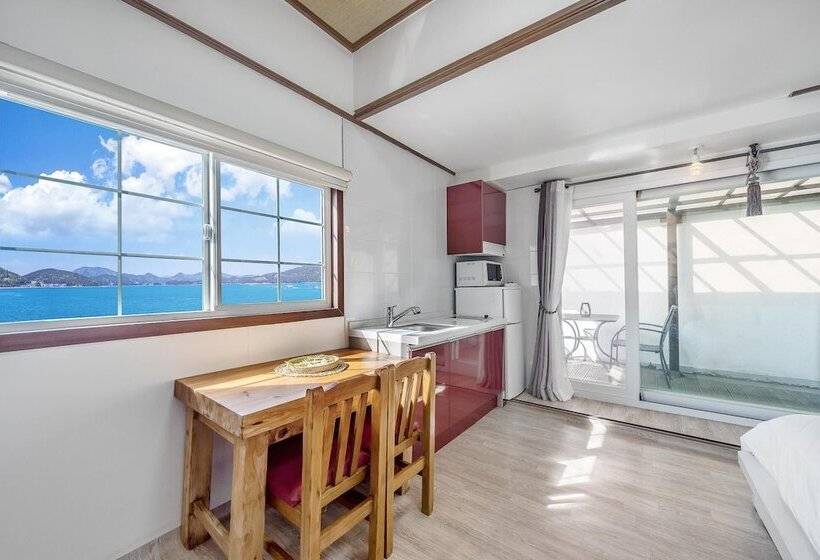 Namhae Mohito Pension