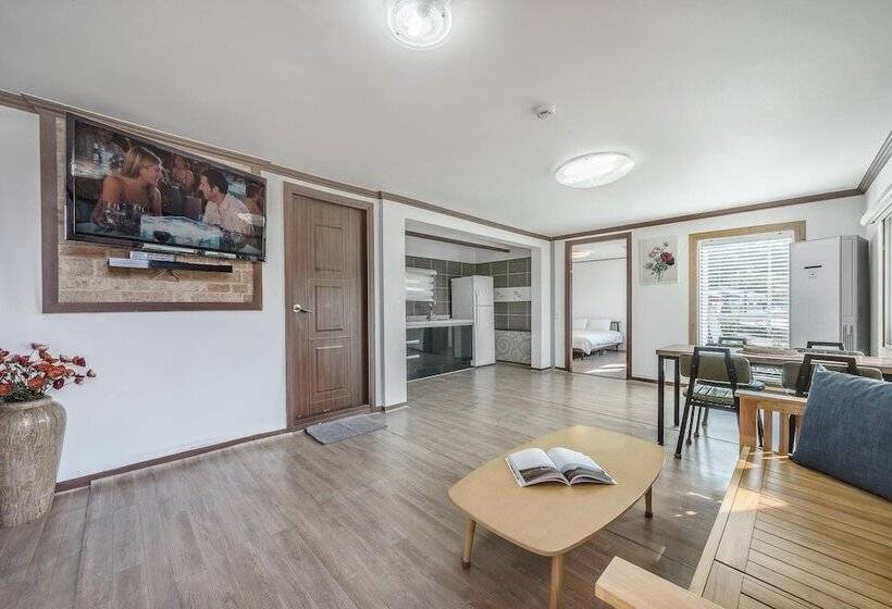 Namhae Mohito Pension