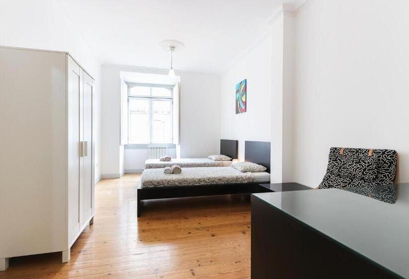 پانسیون Lisbon Silver Flower   Flat In Lisbon Center