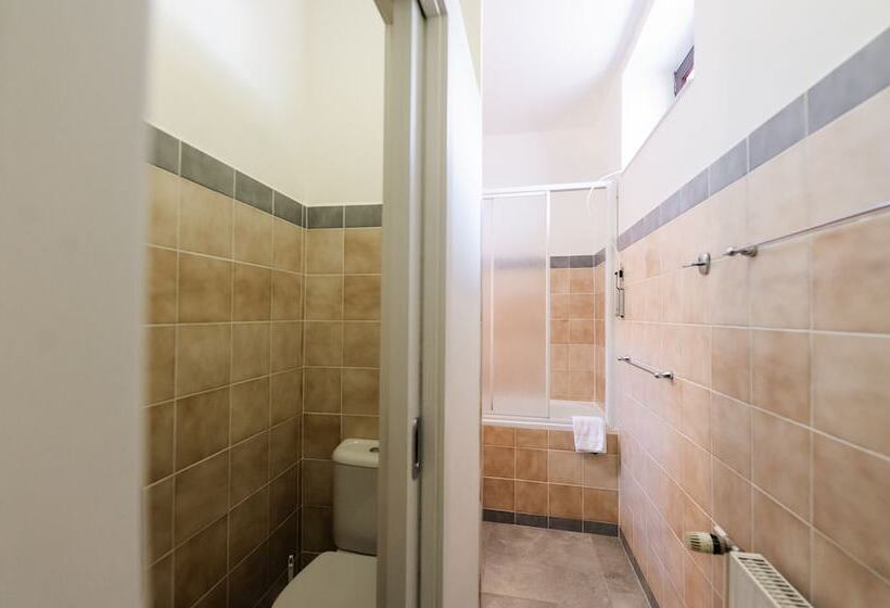 پانسیون Penzion La Route