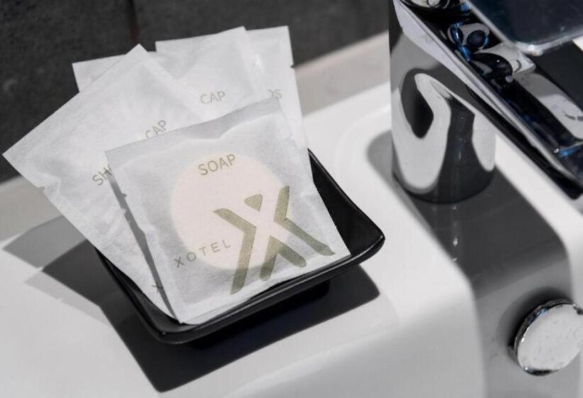 Xotel