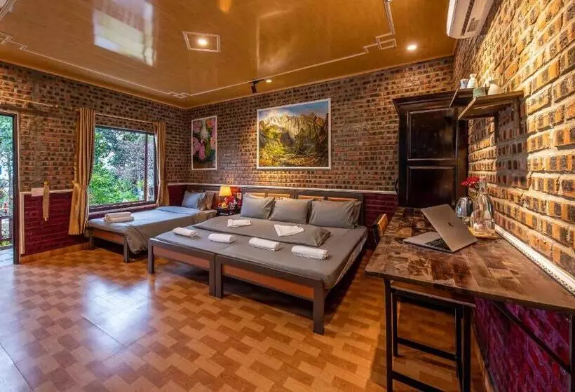 تختخواب و صبحانه Catba Spring Homestay