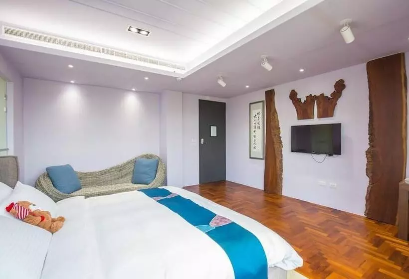 تختخواب و صبحانه Wms Villa