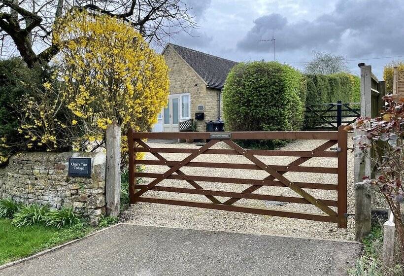 Cherry Tree Cottage