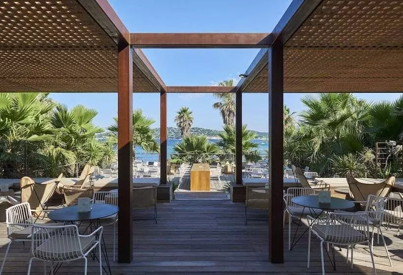 Hotel Azur Beach