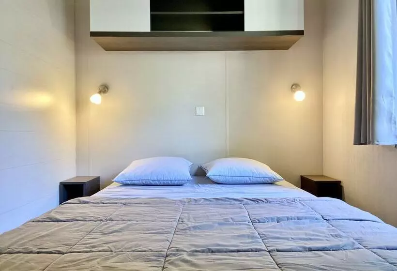 Hotel Azur Beach