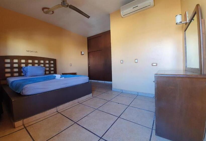 Hotelli Colonos Los Cabos