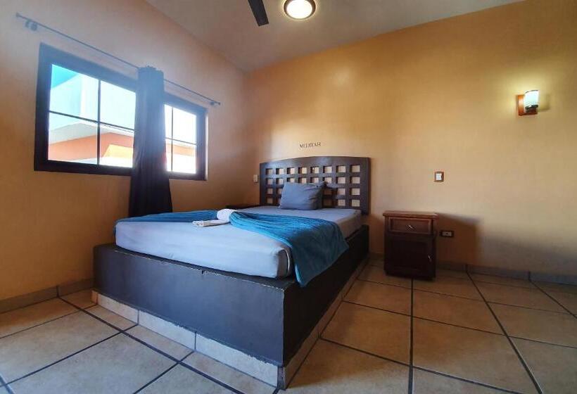 Hotelli Colonos Los Cabos