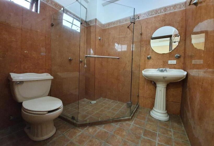 Hotelli Colonos Los Cabos