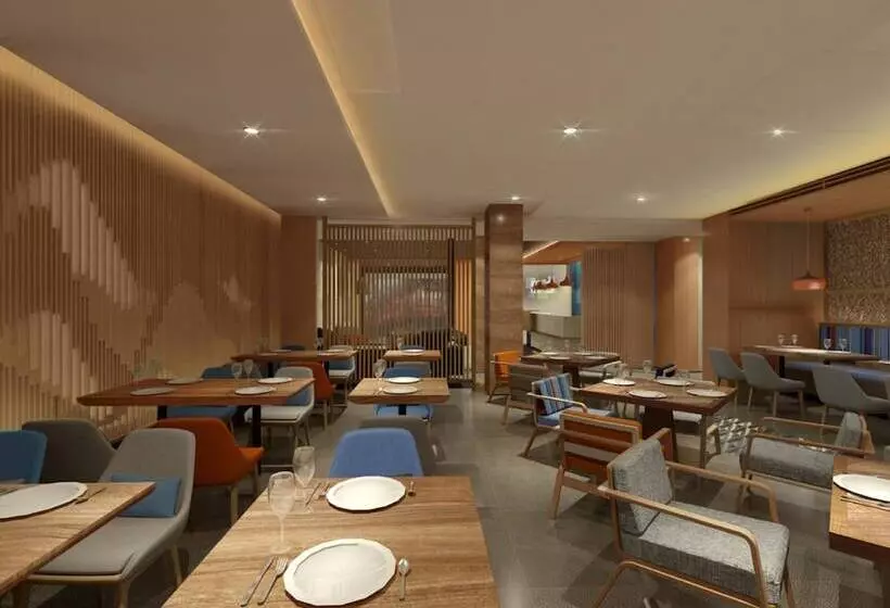 Hotelli Holiday Inn Express Jiuzhaigou,only 600 Meters To Jiuzhaigou Park, An Ihg