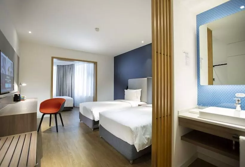 Hotelli Holiday Inn Express Jiuzhaigou,only 600 Meters To Jiuzhaigou Park, An Ihg