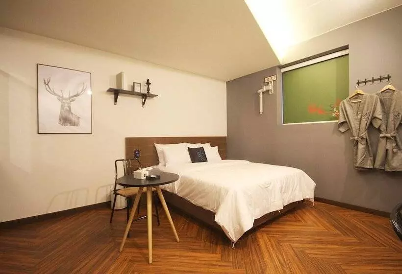 ホテル Iksan Fourseason