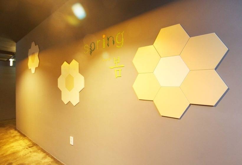 בית מלון כפרי Iksan Fourseason