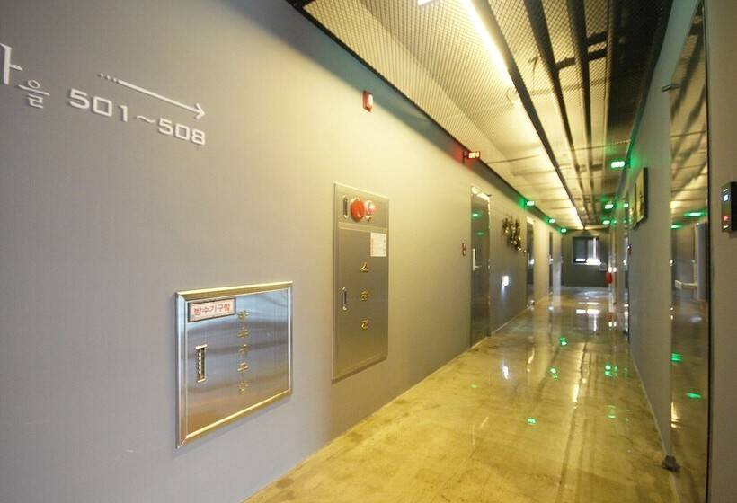 בית מלון כפרי Iksan Fourseason