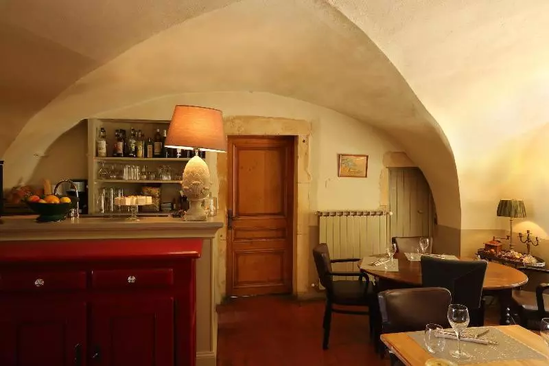 ホテル La Treille Muscate