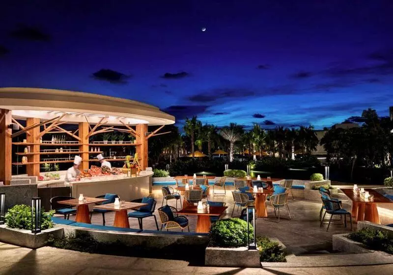 Hotelli Pullman Phu Quoc Beach Resort