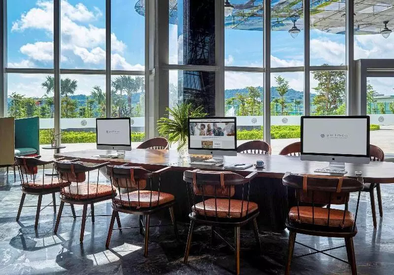 Hotelli Pullman Phu Quoc Beach Resort